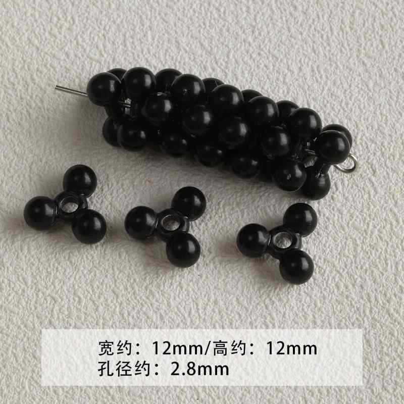 Black and green acrylic paint beaded diy accessories material