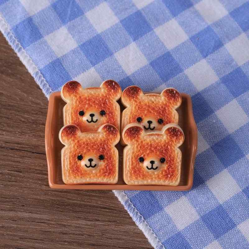 DOLLHOUSE Miniature Scene Decoration Simulation Food Play Caramel Toast Bread Love Bear Resin Accessories