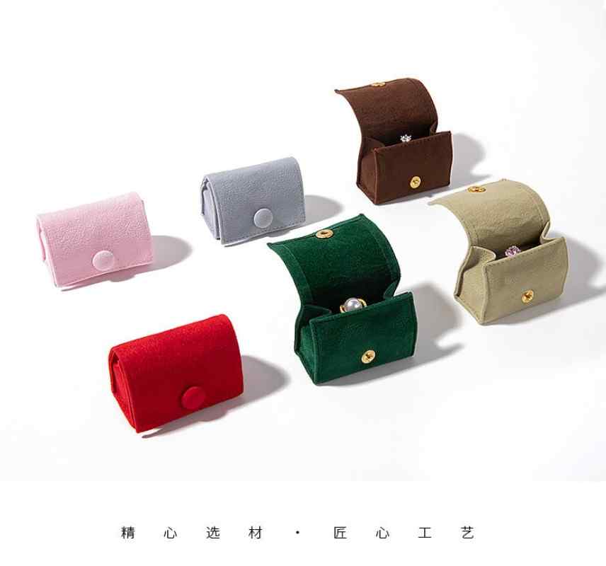 Portable Mini Velvet Ring Box Creative Jewelry Box Earrings Necklace Jewelry Box Hand Accessories Storage Box Velvet Bag 