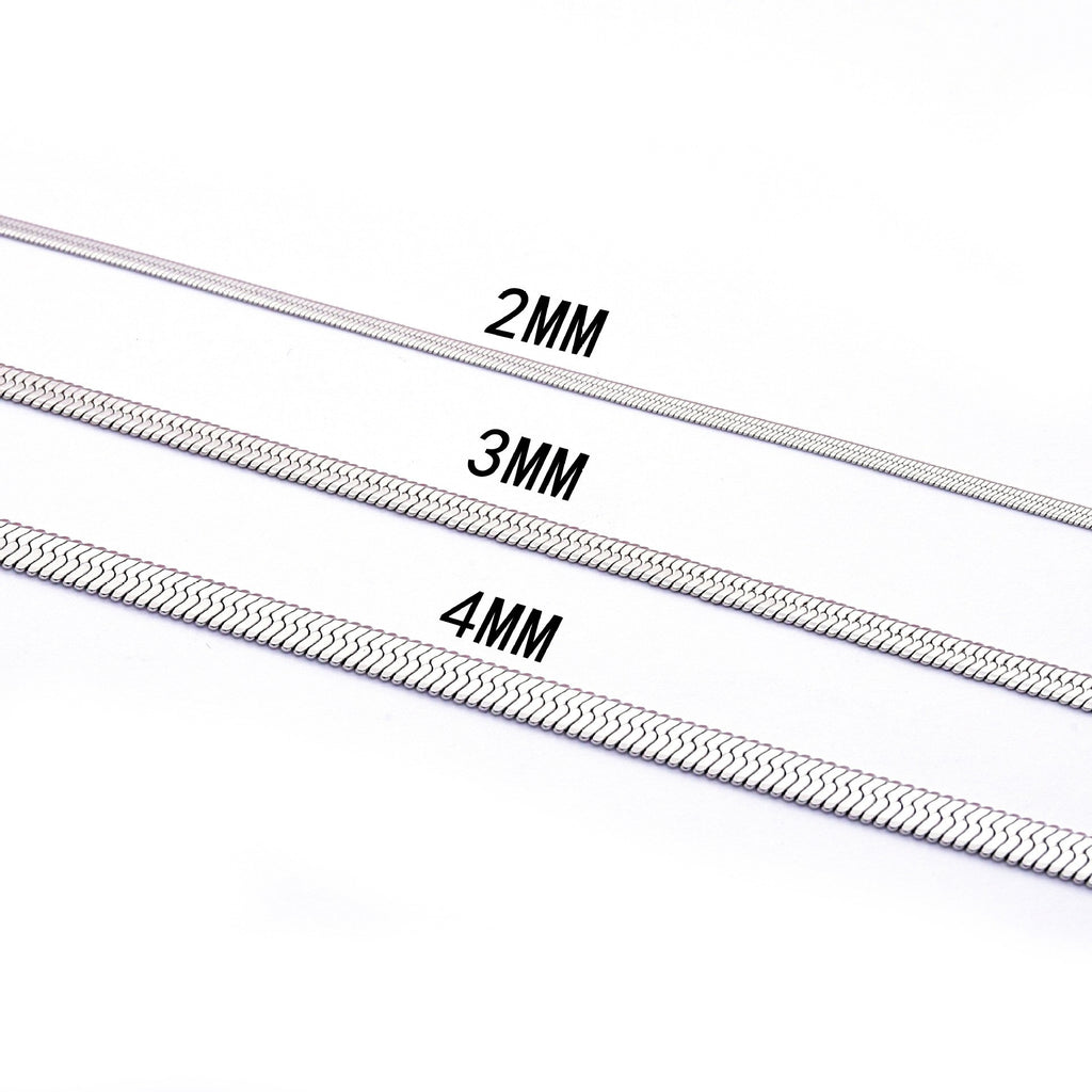 Factory Direct European and American style stainless steel blade chain unisex personality universal sexy clavicle chain snake chain wholesale