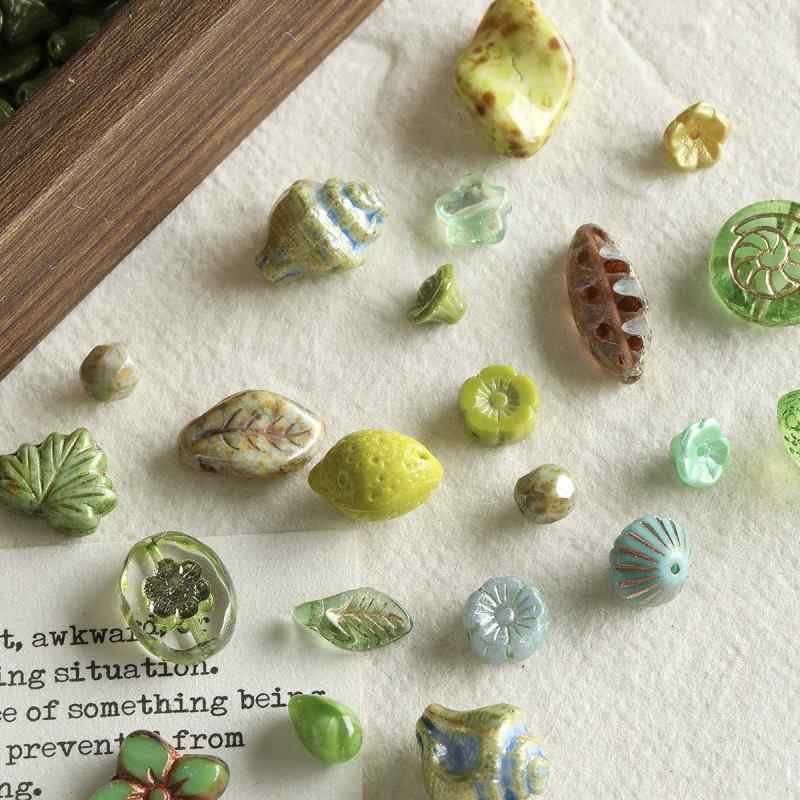 [Green Light Forest] glass beads diy accessories material