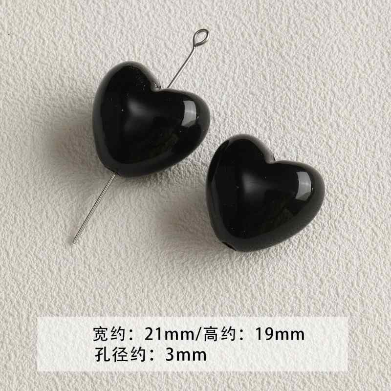 Black and green acrylic paint beaded diy accessories material