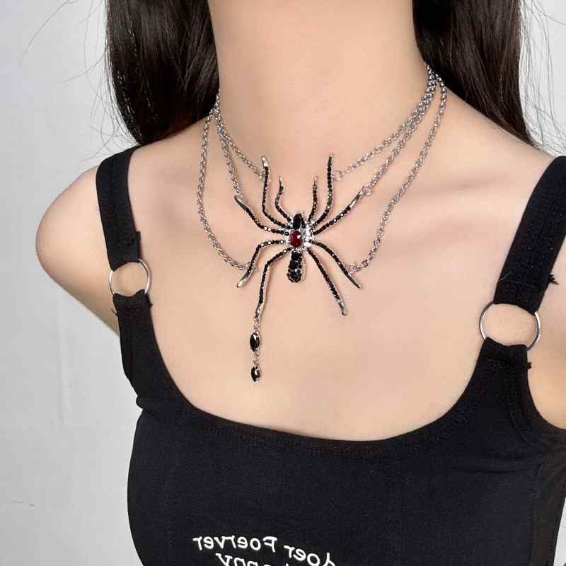 Dark Punk Style Spider Tassel Pendant Necklace Subculture Niche Design