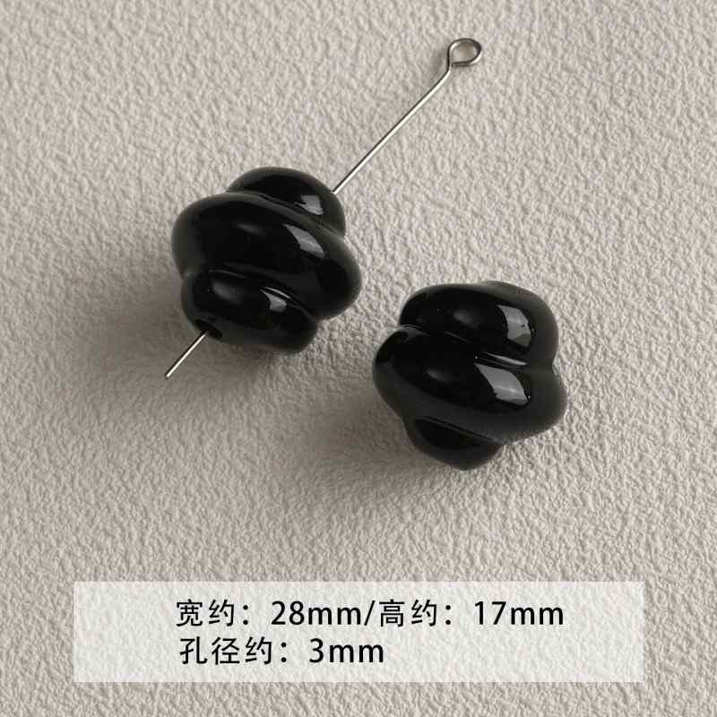 Black and green acrylic paint beaded diy accessories material