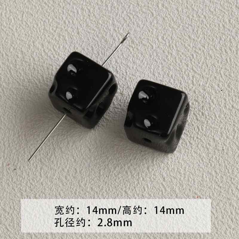 Black and green acrylic paint beaded diy accessories material