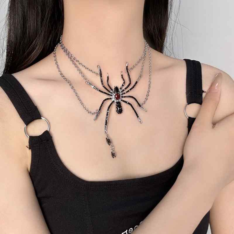 Dark Punk Style Spider Tassel Pendant Necklace Subculture Niche Design