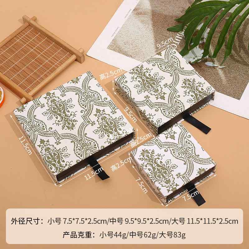 Drawer Jewelry Storage Box PE Film Floating Display Box, wihte color with green pattern , three diffrent size