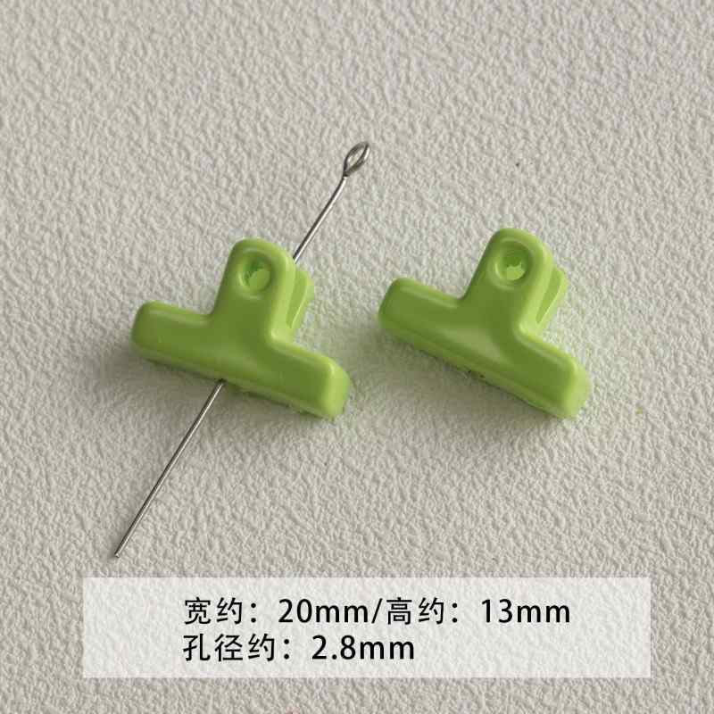 Black and green acrylic paint beaded diy accessories material