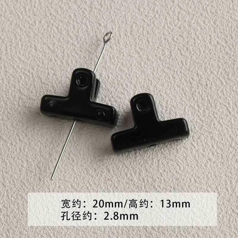 Black and green acrylic paint beaded diy accessories material